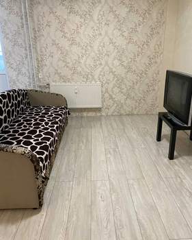 3-к квартира, вторичка, 60м2, 12/17 этаж
