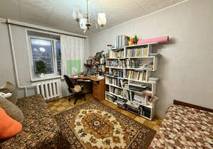 2-к квартира, вторичка, 49м2, 9/10 этаж