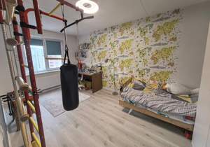 2-к квартира, вторичка, 55м2, 15/16 этаж