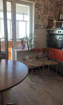 3-к квартира, вторичка, 58м2, 9/9 этаж