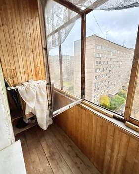 2-к квартира, вторичка, 42м2, 8/9 этаж