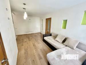 2-к квартира, вторичка, 46м2, 1/4 этаж