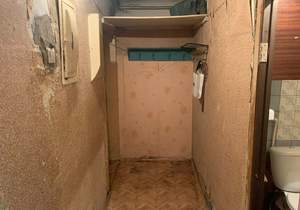2-к квартира, вторичка, 49м2, 1/4 этаж