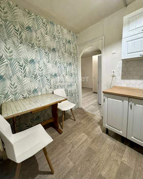 3-к квартира, вторичка, 42м2, 4/5 этаж