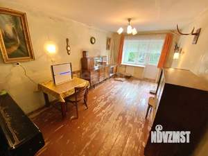3-к квартира, вторичка, 58м2, 3/5 этаж