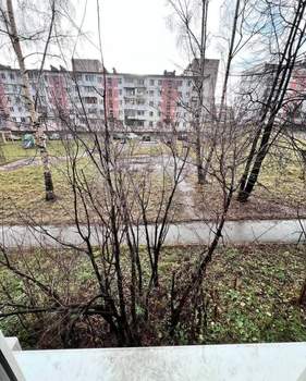 2-к квартира, вторичка, 46м2, 1/5 этаж