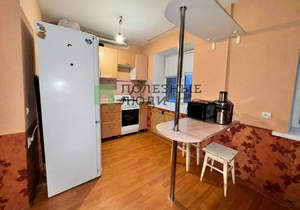 2-к квартира, вторичка, 42м2, 2/2 этаж