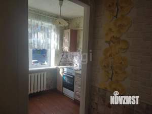 2-к квартира, вторичка, 45м2, 1/4 этаж