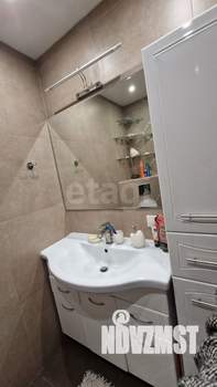 3-к квартира, вторичка, 68м2, 9/10 этаж