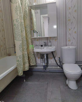 2-к квартира, вторичка, 48м2, 1/9 этаж