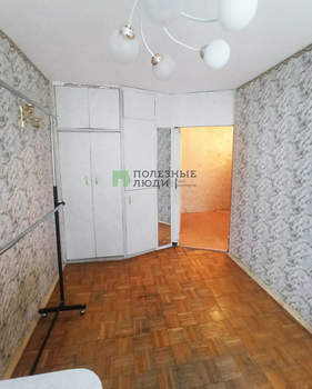 3-к квартира, вторичка, 59м2, 3/5 этаж