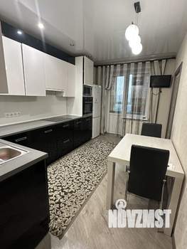 3-к квартира, вторичка, 79м2, 12/19 этаж