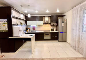 3-к квартира, вторичка, 107м2, 2/18 этаж